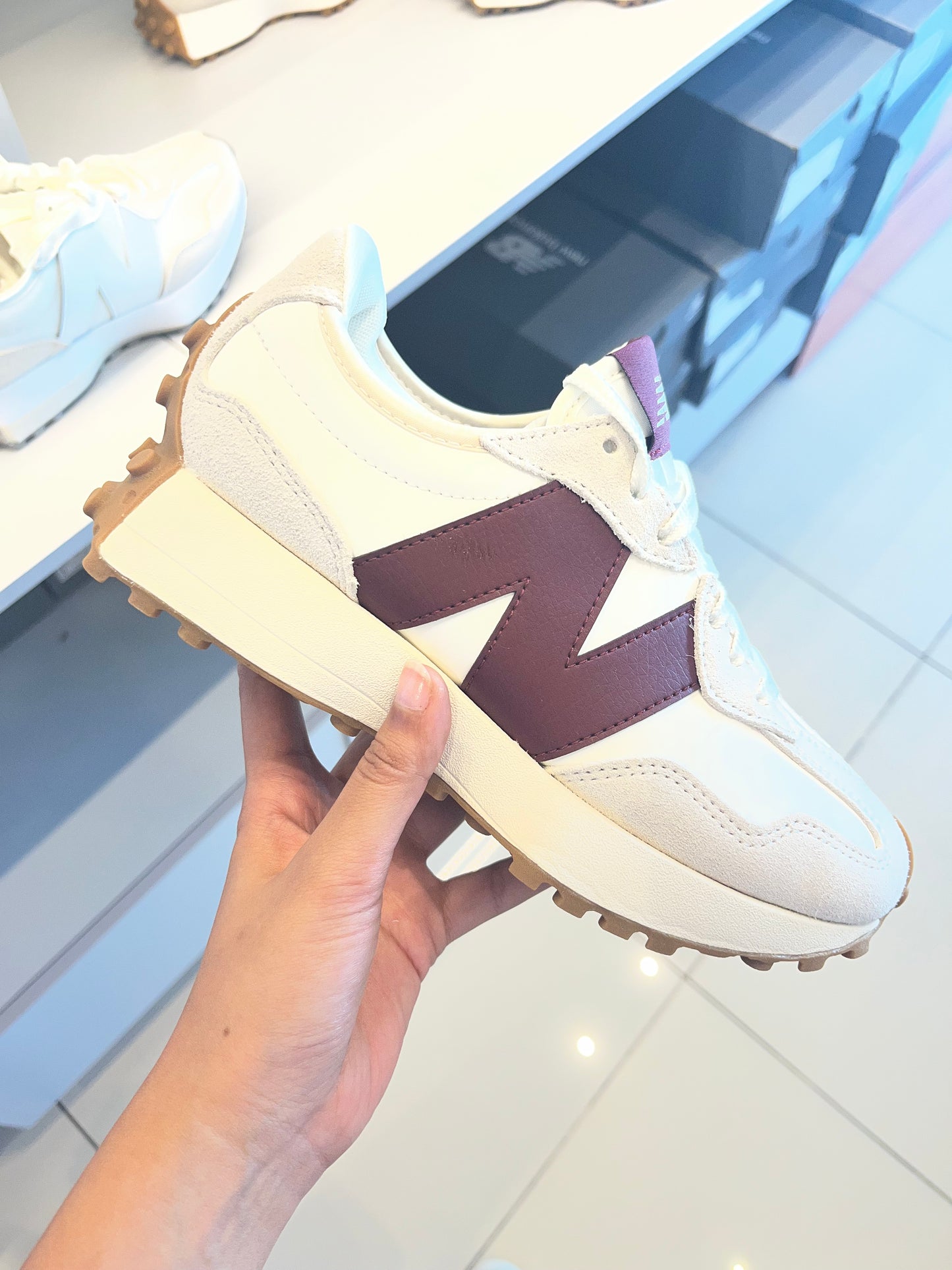 New Balance 327 Moonbeam Con Classic Burgundy Dama