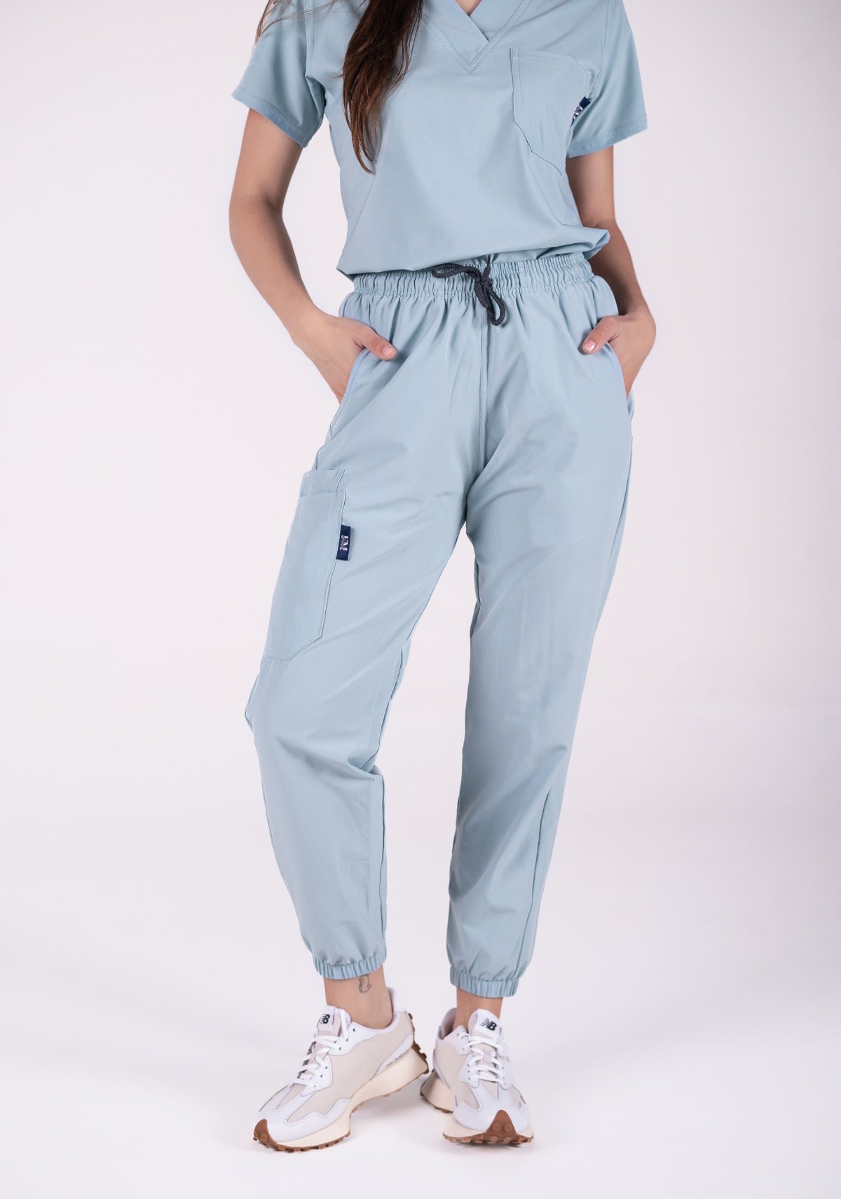 Uniforme dama MENTA