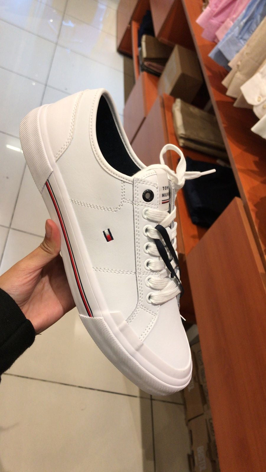 Tommy shoes blancos