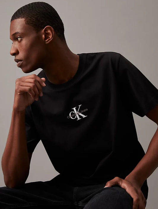 Tshirt Calvin Klein embroidered logo