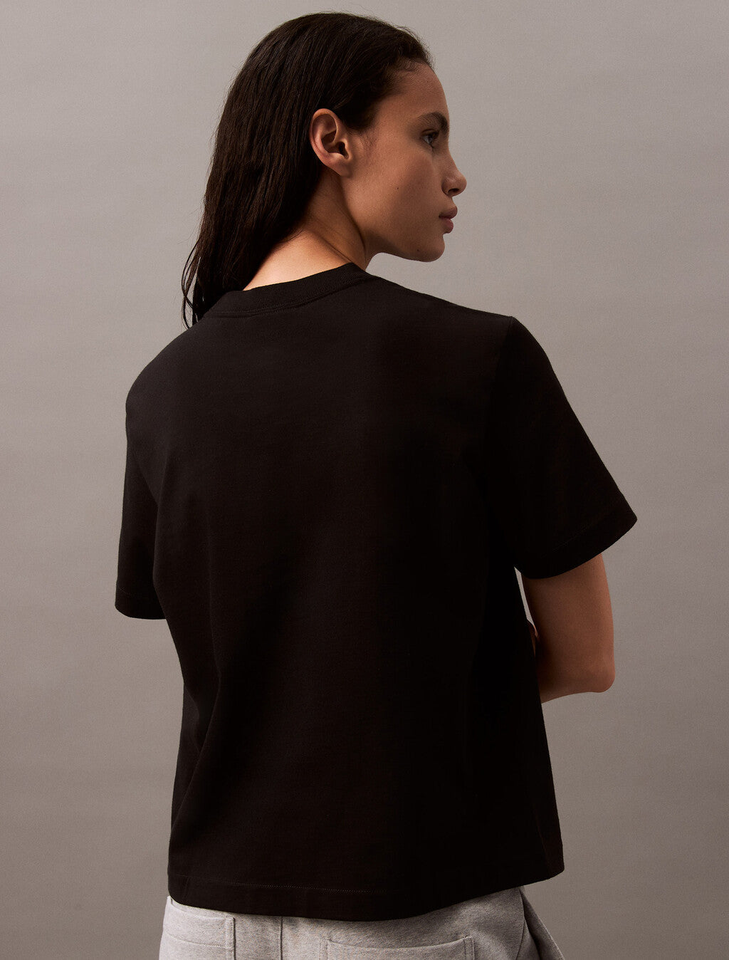 Calvin Klein T-Shirt Dama Relaxed Standard Logo Negra