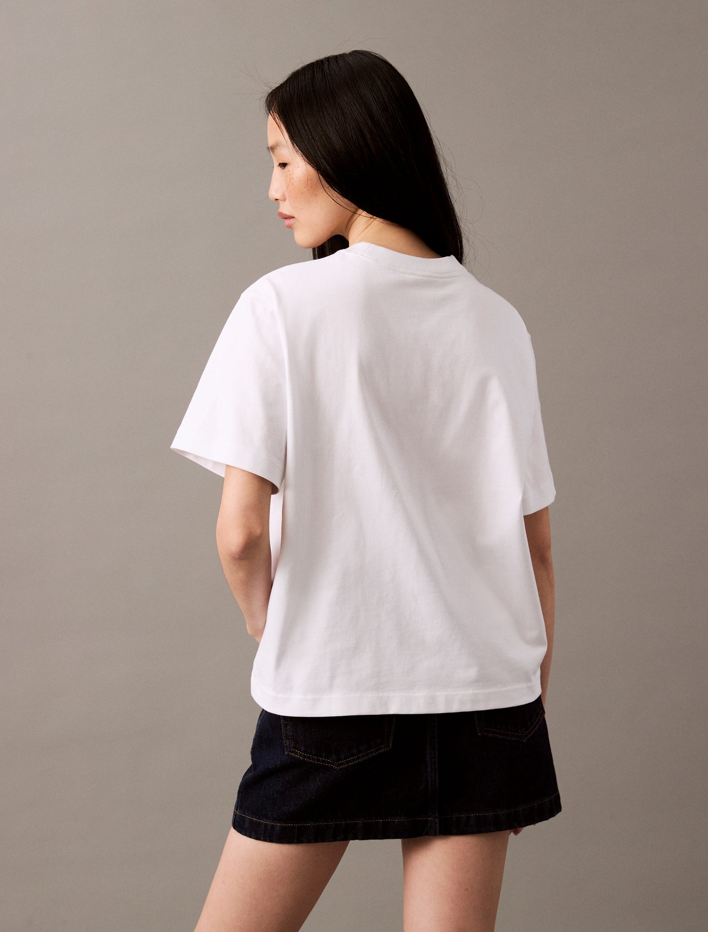 Calvin Klein T-Shirt Dama Relaxed Standard Logo Blanca