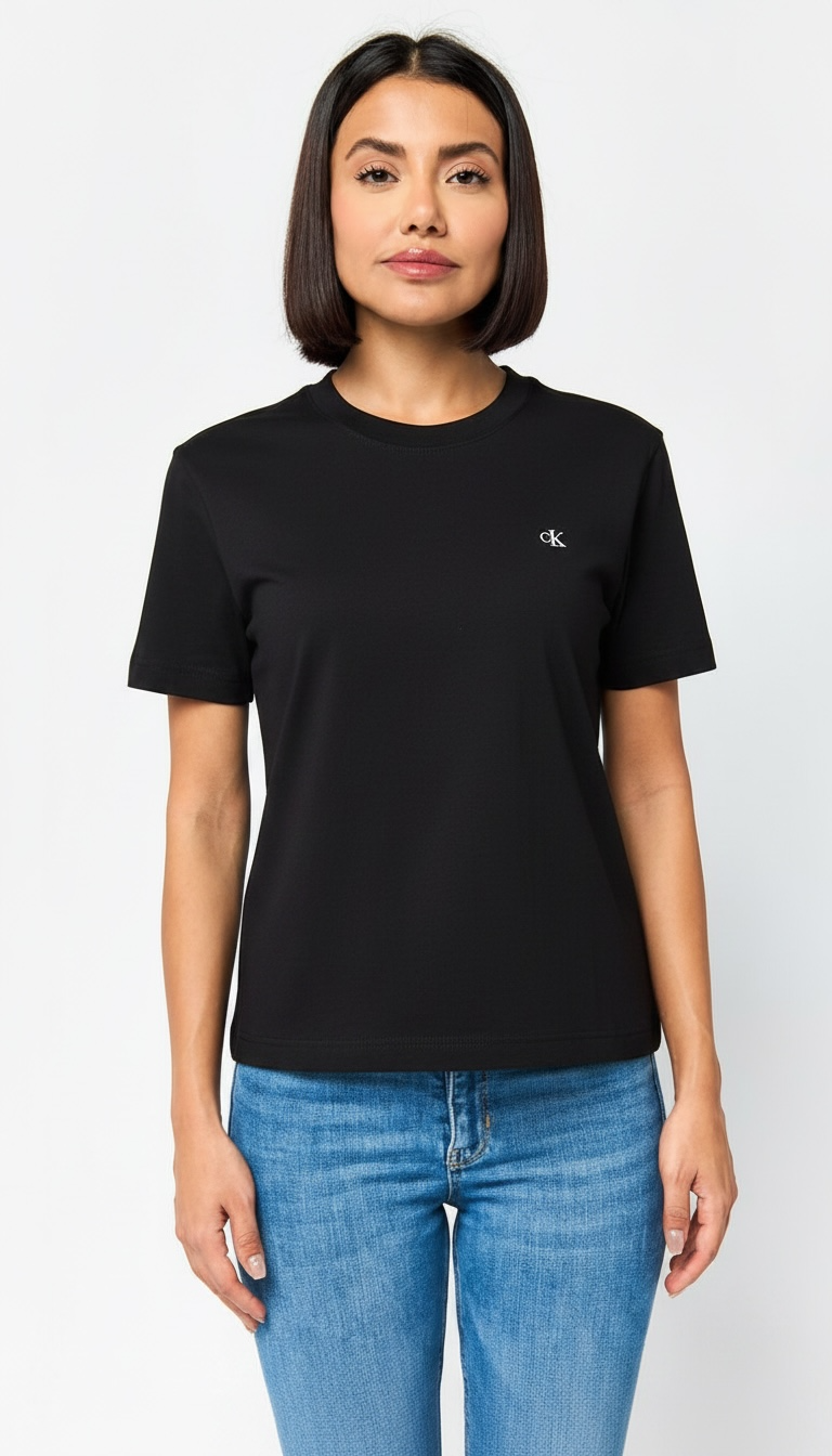 Calvin Klein T-Shirt Dama Monogram Relaxed Negra