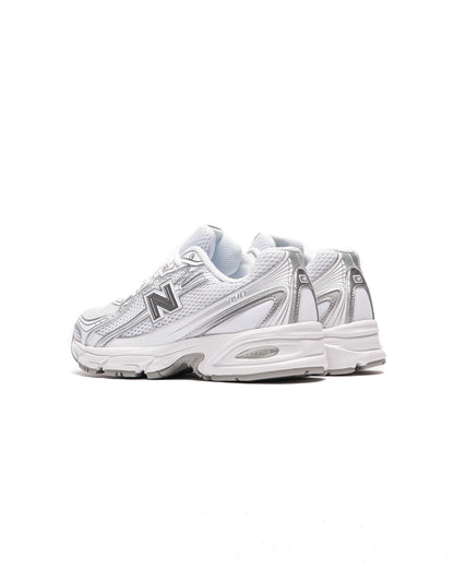 New Balance 740 White