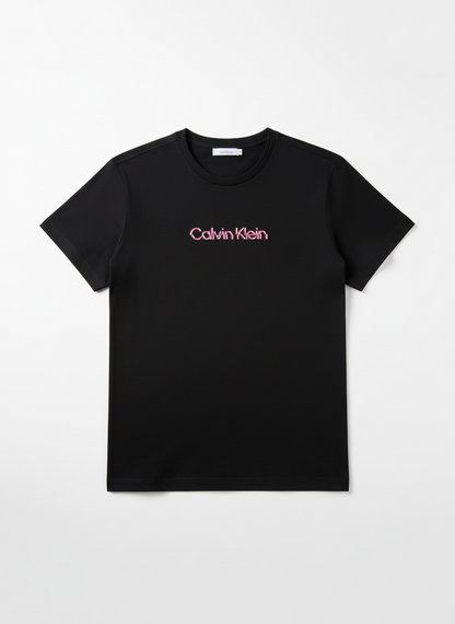 Calvin Klein T Shirt Negra Estampado Pecho