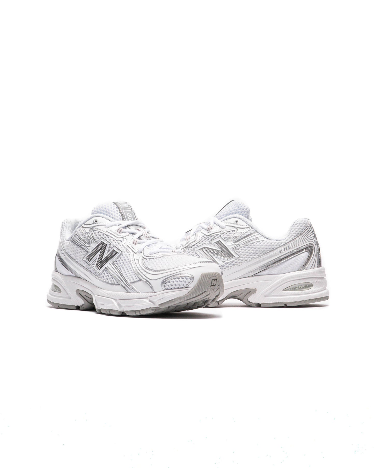 New Balance 740 White
